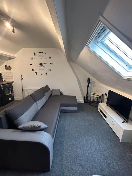 Apartamento Rock Park Penthouse Llandrindod Wells Exterior foto