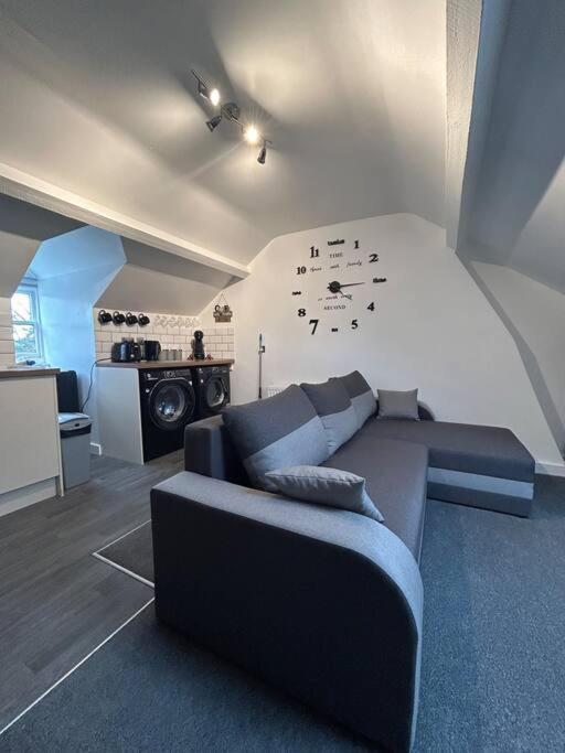 Apartamento Rock Park Penthouse Llandrindod Wells Exterior foto